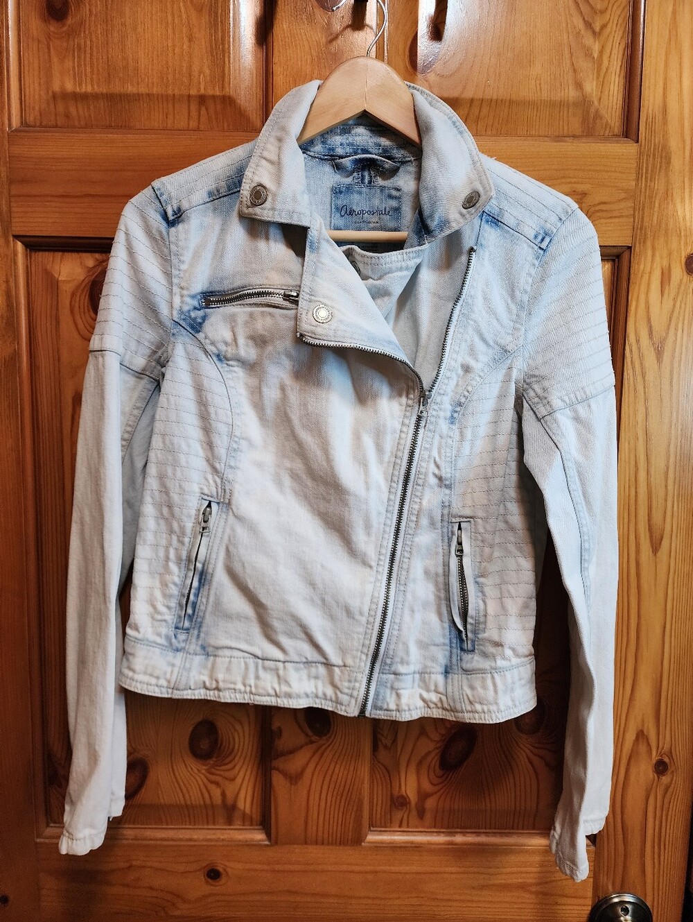 Aeropostale Light Wash Denim Moto Jacket in Pale Blue, Sz M